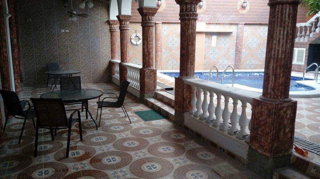 Hostel Boutique La Casona Баранкила Екстериор снимка
